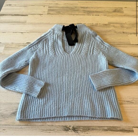 🍁 FRNCH Paris Sweater Frnch Paris Bow Back Cable Knit
Sweater Size M L - Picture 3 of 13